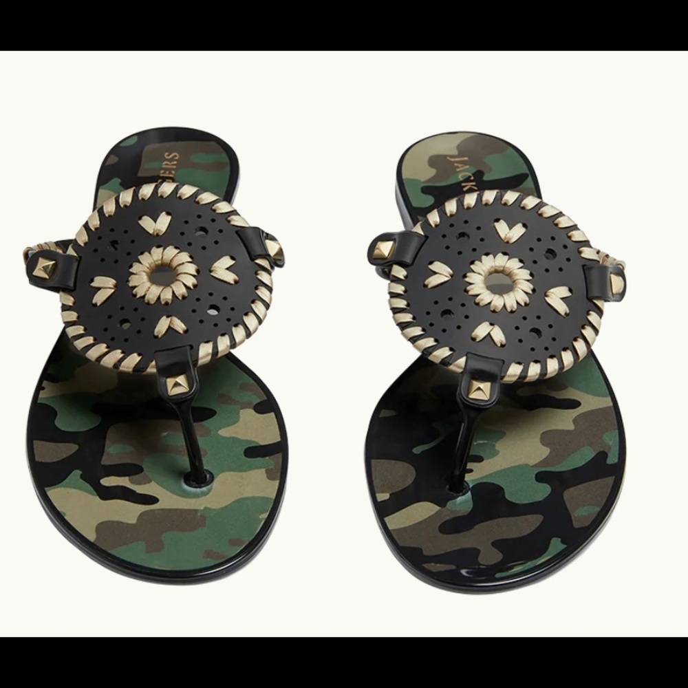 NWT NIB  Jack Rogers 8M black and camouflage sandals ships Tuesday priority